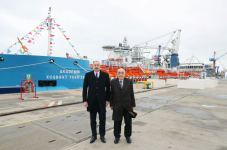 Президент Ильхам Алиев принял участие в церемонии сдачи в эксплуатацию танкера "Академик Хошбахт Юсифзаде" (ФОТО)