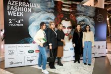 Azerbaijan Fashion Week 2022 - от легионеров и свадебных платьев до адаптивной моды  (ФОТО)