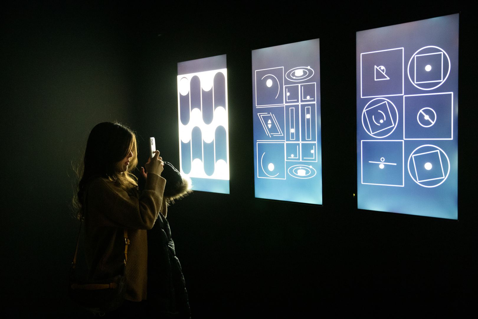 Пространство Современного Искусства YARAT представило выставочный проект "МЕТАКОД" (ФОТО)