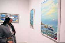 Юбилей с 65-ю цветами палитры! Душа, настроение и характер красочных произведений Наили Ахмедовой (ФОТО)