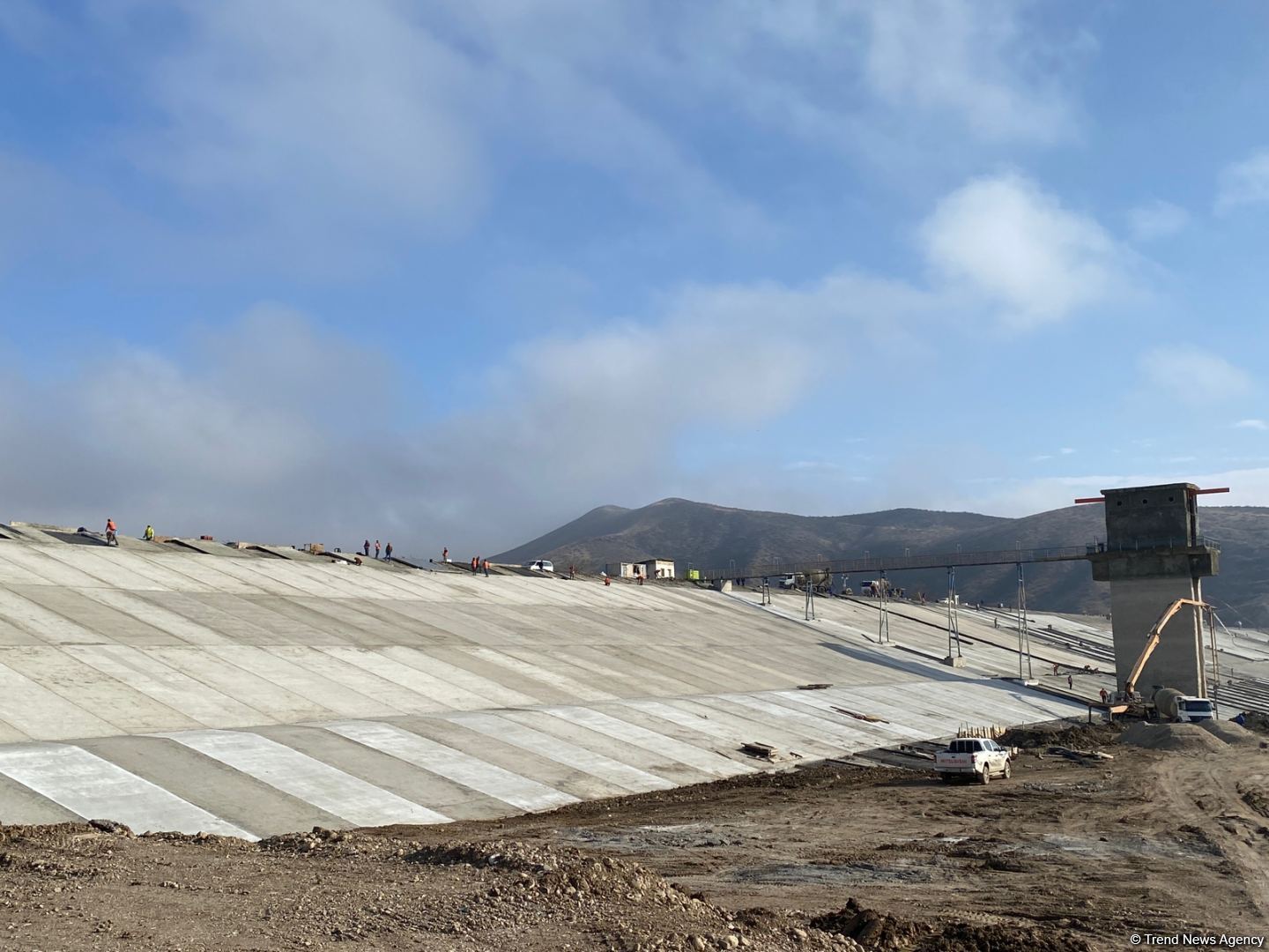 Организован медиа-тур на водохранилища Хачинчай и Суговушан (ФОТО)