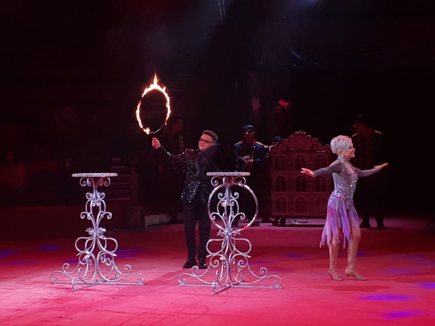 "Королевство зеркал" - время чудес в Бакинском цирке (ФОТО/ВИДЕО)