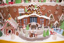 Состоялось официальное открытие NARGIS CITY -  инсталляция c более 100 кг пряничного теста (ВИДЕО, ФОТО)