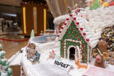 Состоялось официальное открытие NARGIS CITY -  инсталляция c более 100 кг пряничного теста (ВИДЕО, ФОТО)