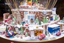 Состоялось официальное открытие NARGIS CITY -  инсталляция c более 100 кг пряничного теста (ВИДЕО, ФОТО)