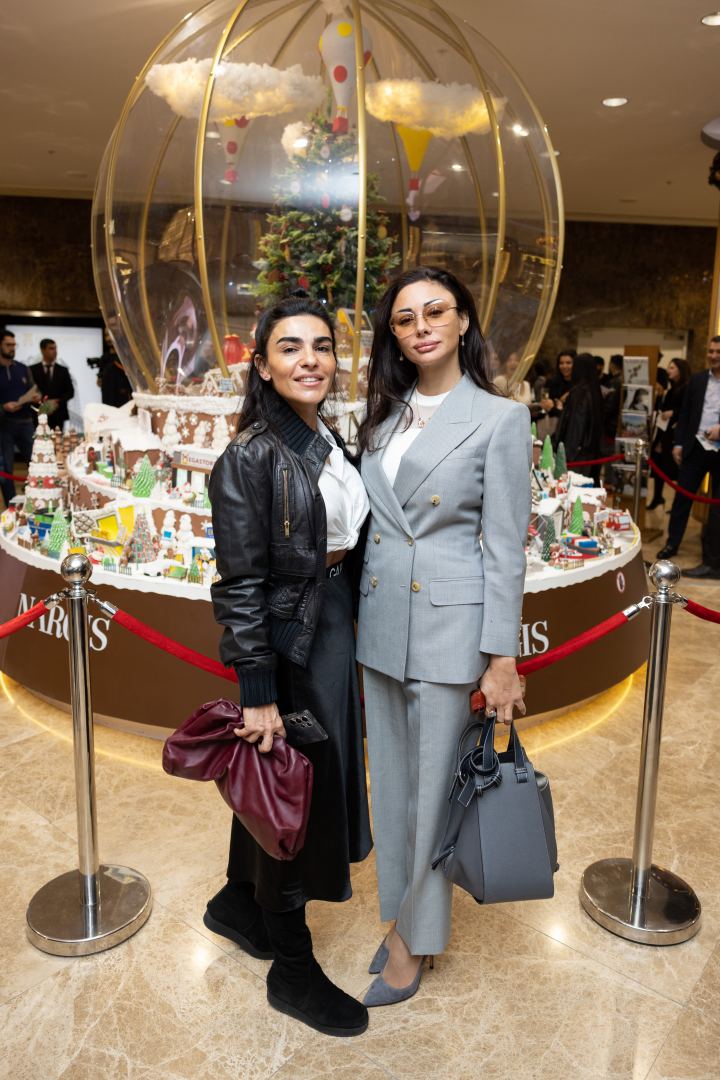 Состоялось официальное открытие NARGIS CITY -  инсталляция c более 100 кг пряничного теста (ВИДЕО, ФОТО)