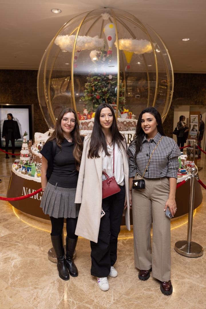 Состоялось официальное открытие NARGIS CITY -  инсталляция c более 100 кг пряничного теста (ВИДЕО, ФОТО)