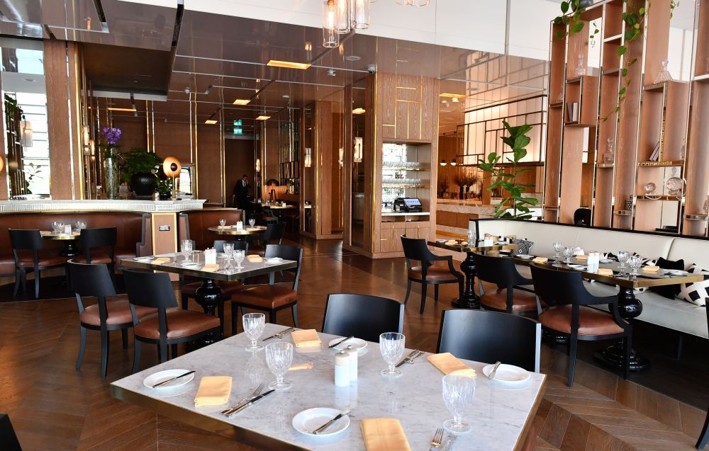 Президент Ильхам Алиев и Первая леди Мехрибан Алиева приняли участие в открытии отеля The Ritz-Carlton Baku (ФОТО/ВИДЕО)