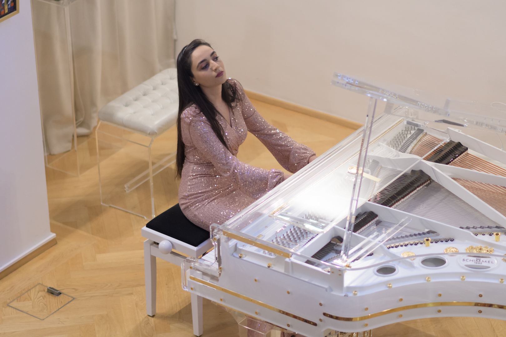 Азербайджанская музыка стала украшением европейской столицы роскоши (ВИДЕО, ФОТО)