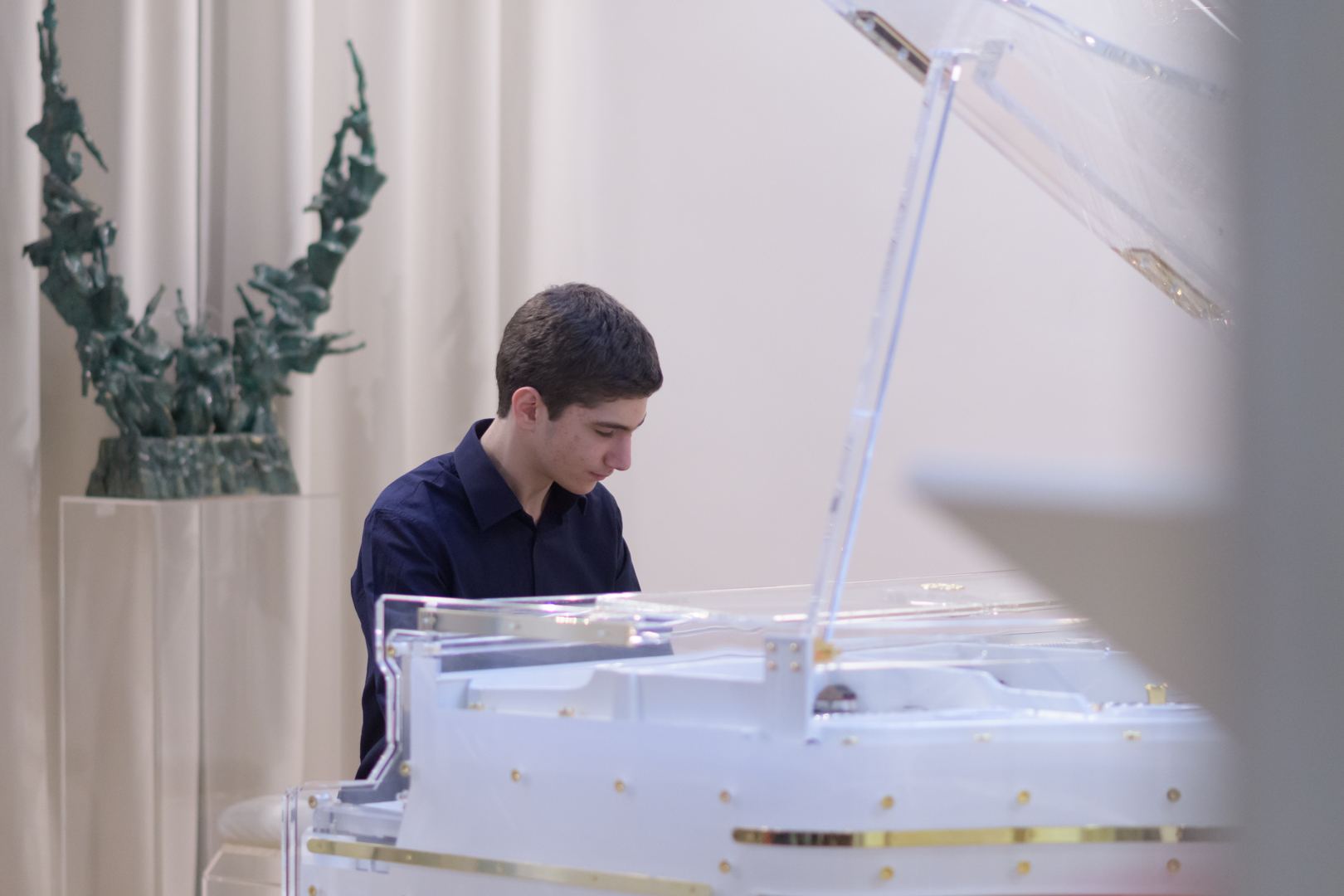 Азербайджанская музыка стала украшением европейской столицы роскоши (ВИДЕО, ФОТО)