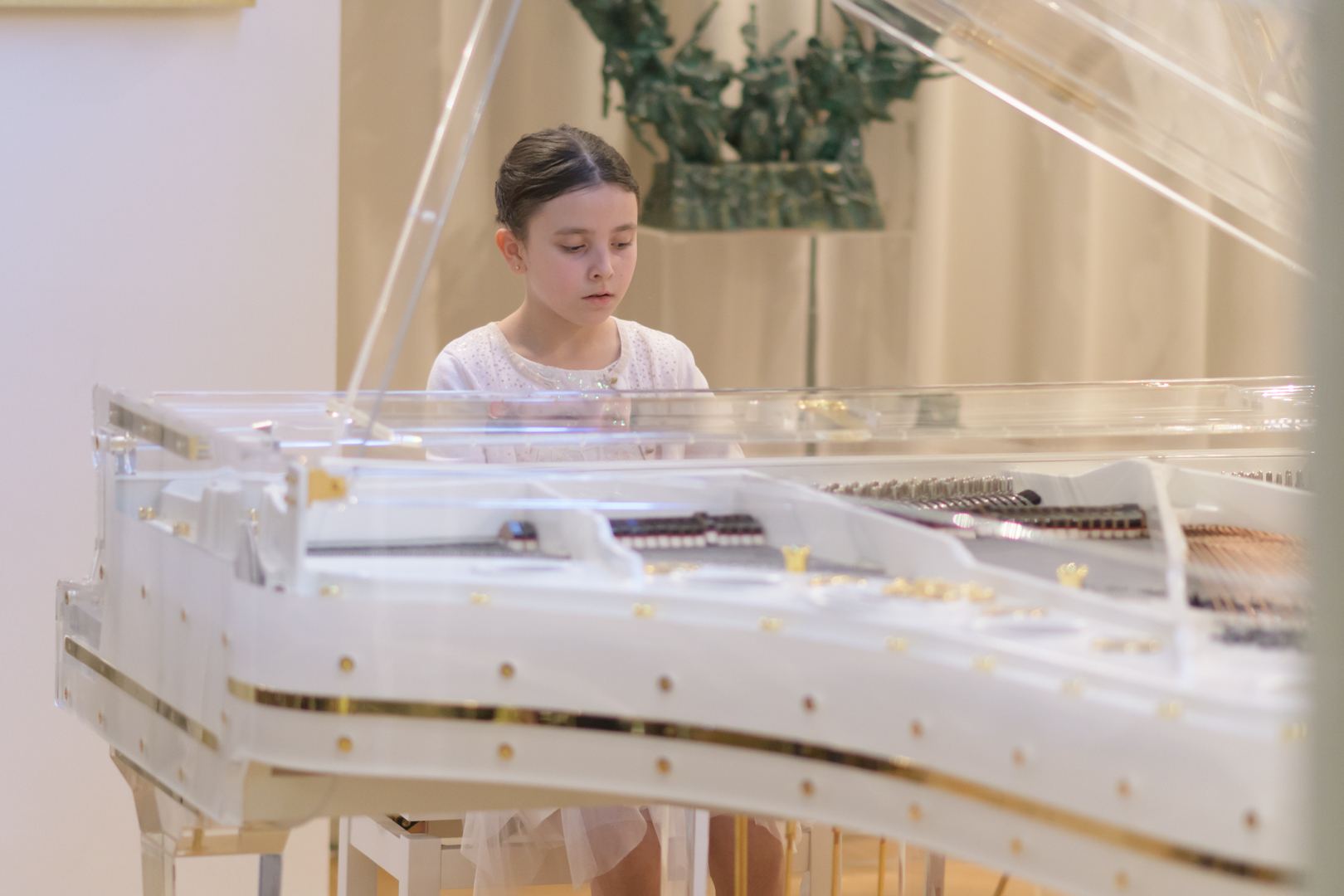 Азербайджанская музыка стала украшением европейской столицы роскоши (ВИДЕО, ФОТО)