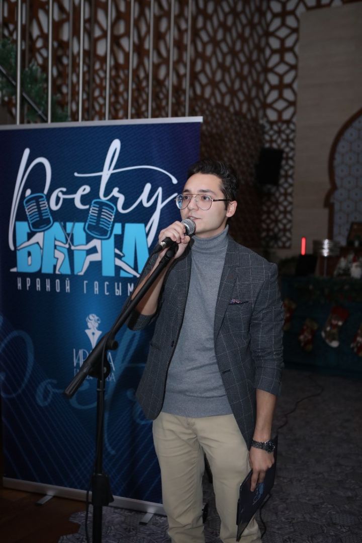 Горячим философским словом бьем холодную бакинскую погоду (ФОТО)