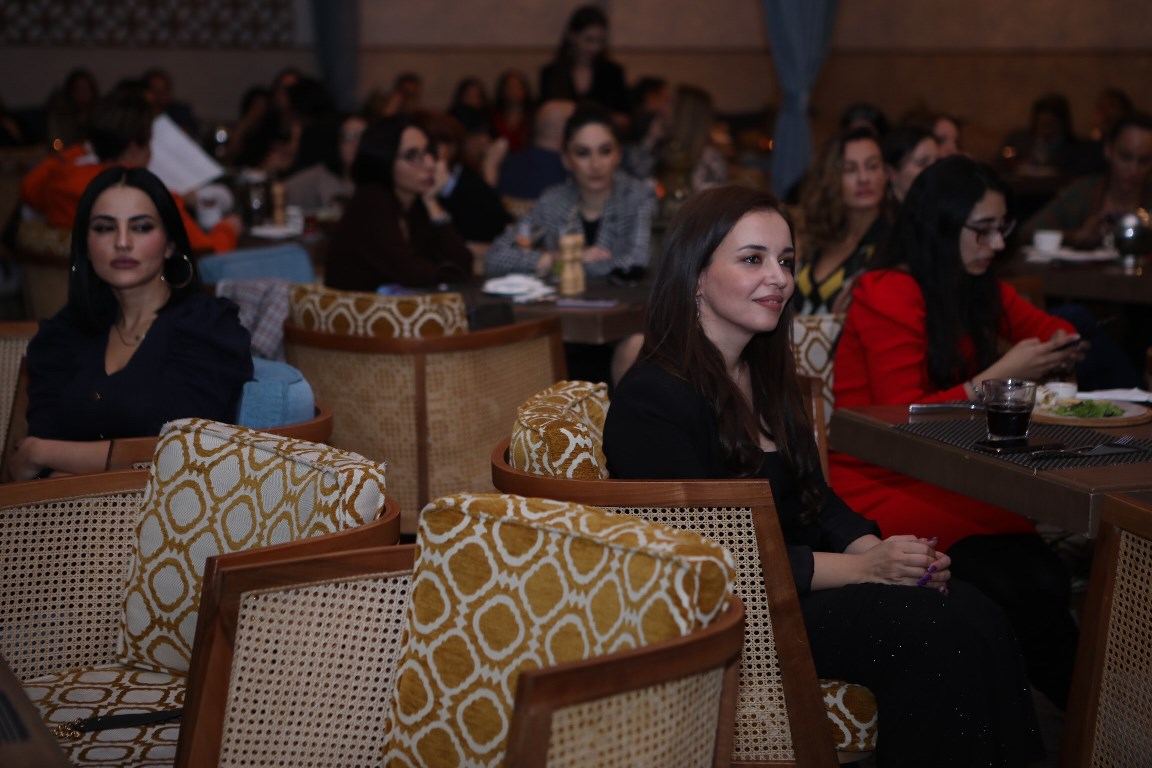 Горячим философским словом бьем холодную бакинскую погоду (ФОТО)