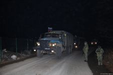 По Лачинской дороге в очередной раз беспрепятственно проехали машины снабжения российских миротворцев (ФОТО)
