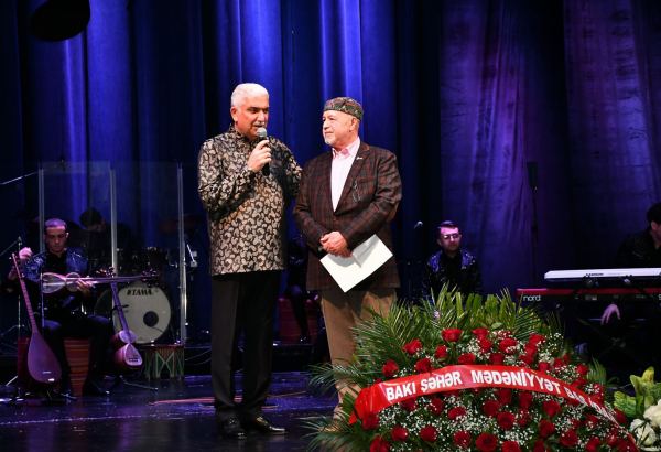 Эстрадно-фольклорный ансамбль "Cəngi" отметил юбилей (ФОТО/ВИДЕО)