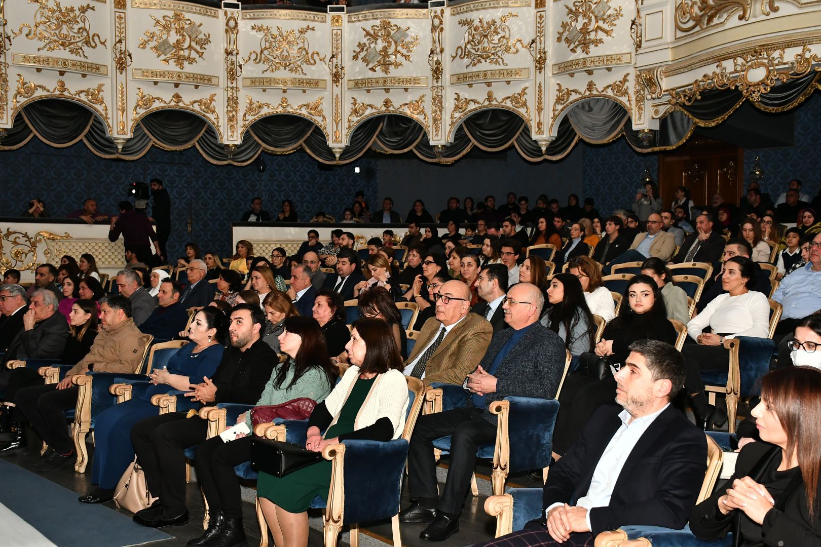 Эстрадно-фольклорный ансамбль "Cəngi" отметил юбилей (ФОТО/ВИДЕО)