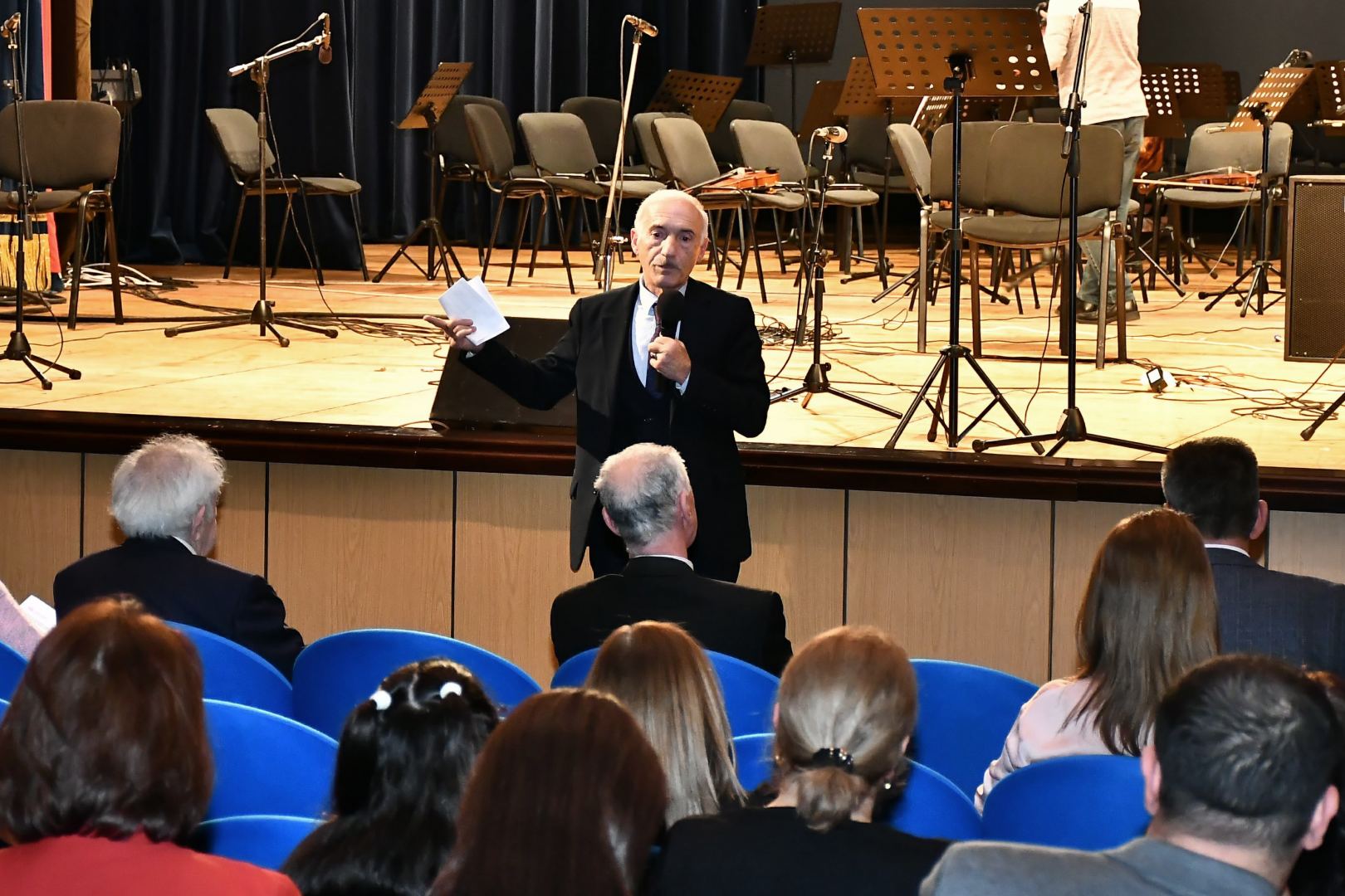 Известные артисты выступили с концертом в честь 100-летия Ахмеда Бакиханова (ФОТО)