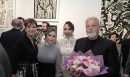 Этот белый, белый, белый мир! В Баку открылась экспозиция работ всемирно известного мастера Арифа Азиза (ФОТО)