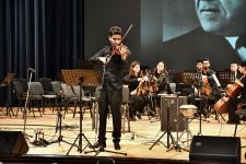 Известные артисты выступили с концертом в честь 100-летия Ахмеда Бакиханова (ФОТО)