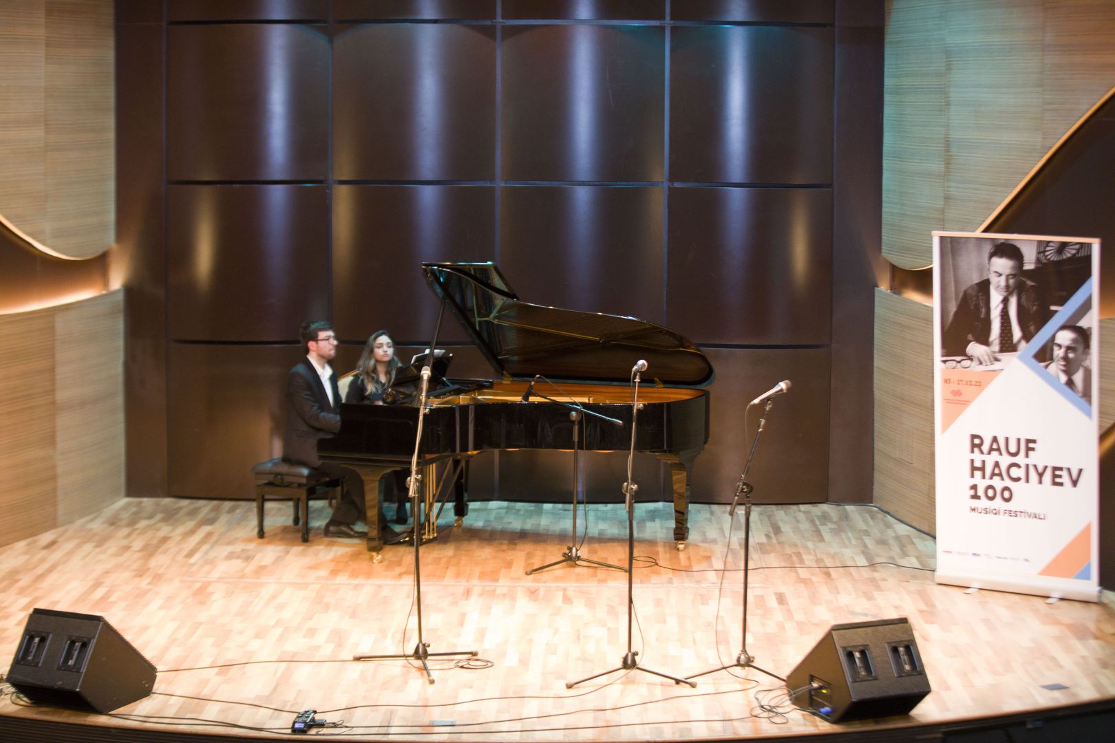 Музыкальные миниатюры Рауфа Гаджиева  - лучезарные мелодии, приносящие людям радость (ФОТО)