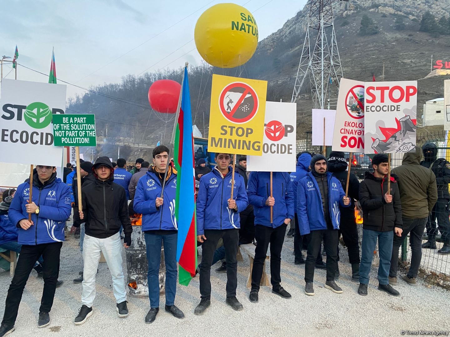 Акция протеста на Лачинской дороге продолжается – очередное разоблачение армянской лжи (ФОТО)