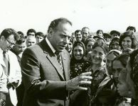 «Армяне чуть не на руках несли машину Гейдара Алиева в Шушу» - воспоминания Александра Иванова - из уникального архива Эльмиры Ахундовой (ФОТО)