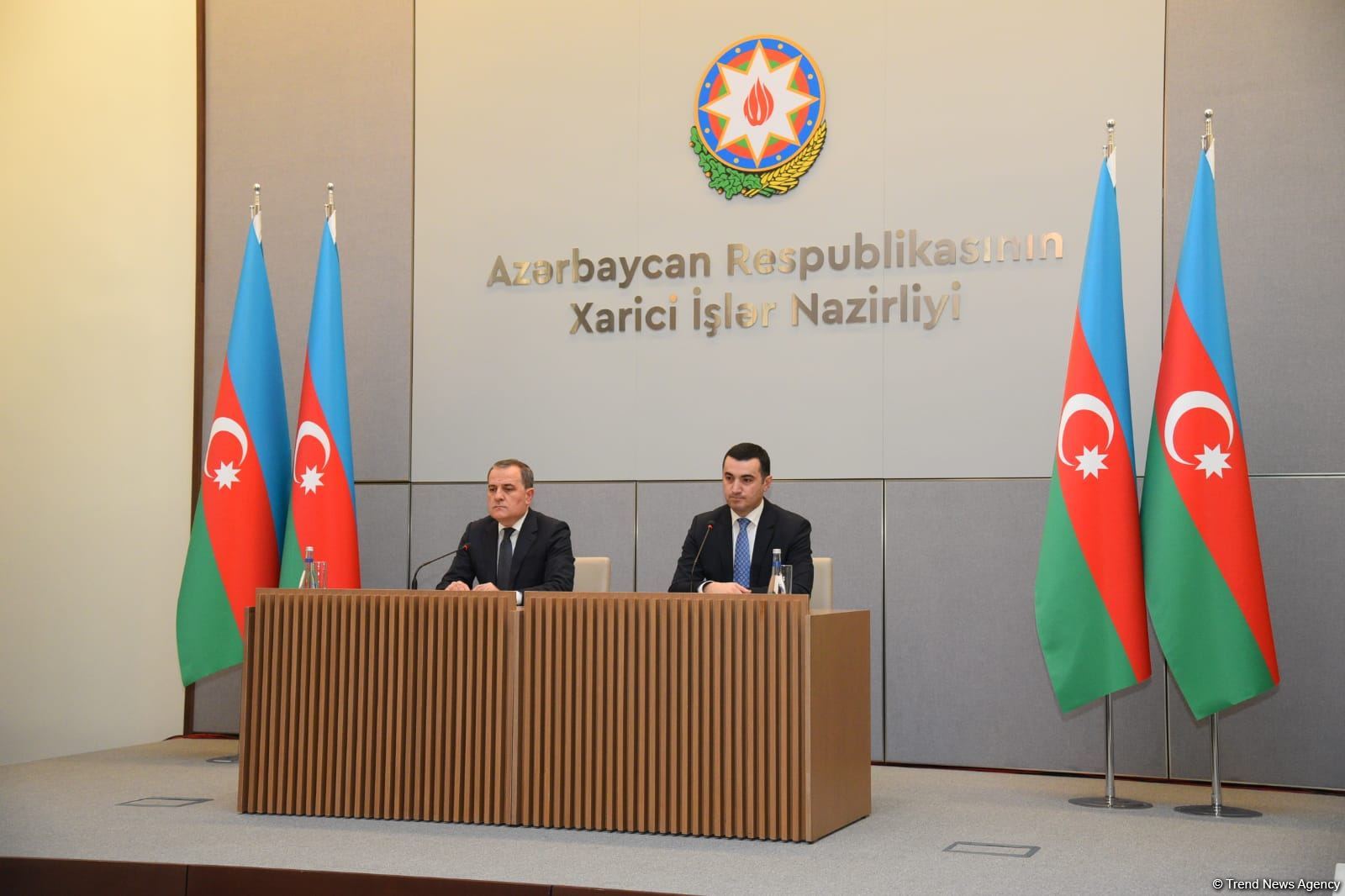Глава МИД Азербайджана провел пресс-конференцию (ВИДЕО) (ФОТО)