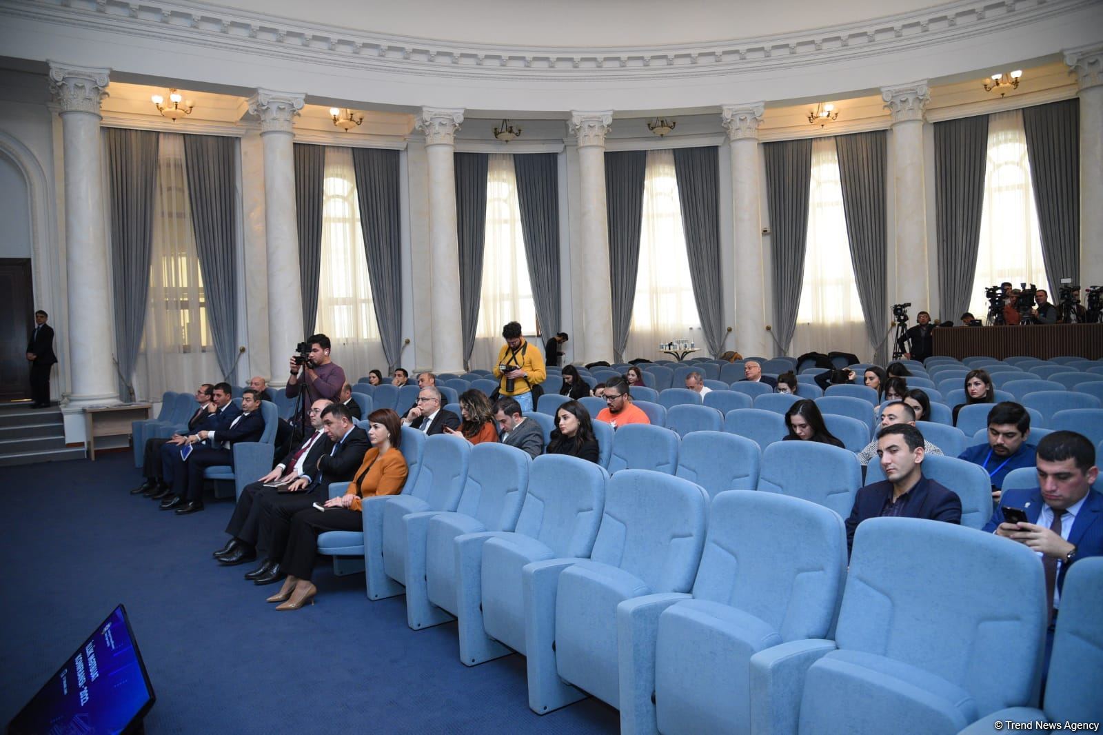 Глава МИД Азербайджана провел пресс-конференцию (ВИДЕО) (ФОТО)