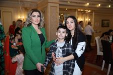 В Баку прошёл новогодний праздник для детей с ограниченными возможностями (ФОТО)