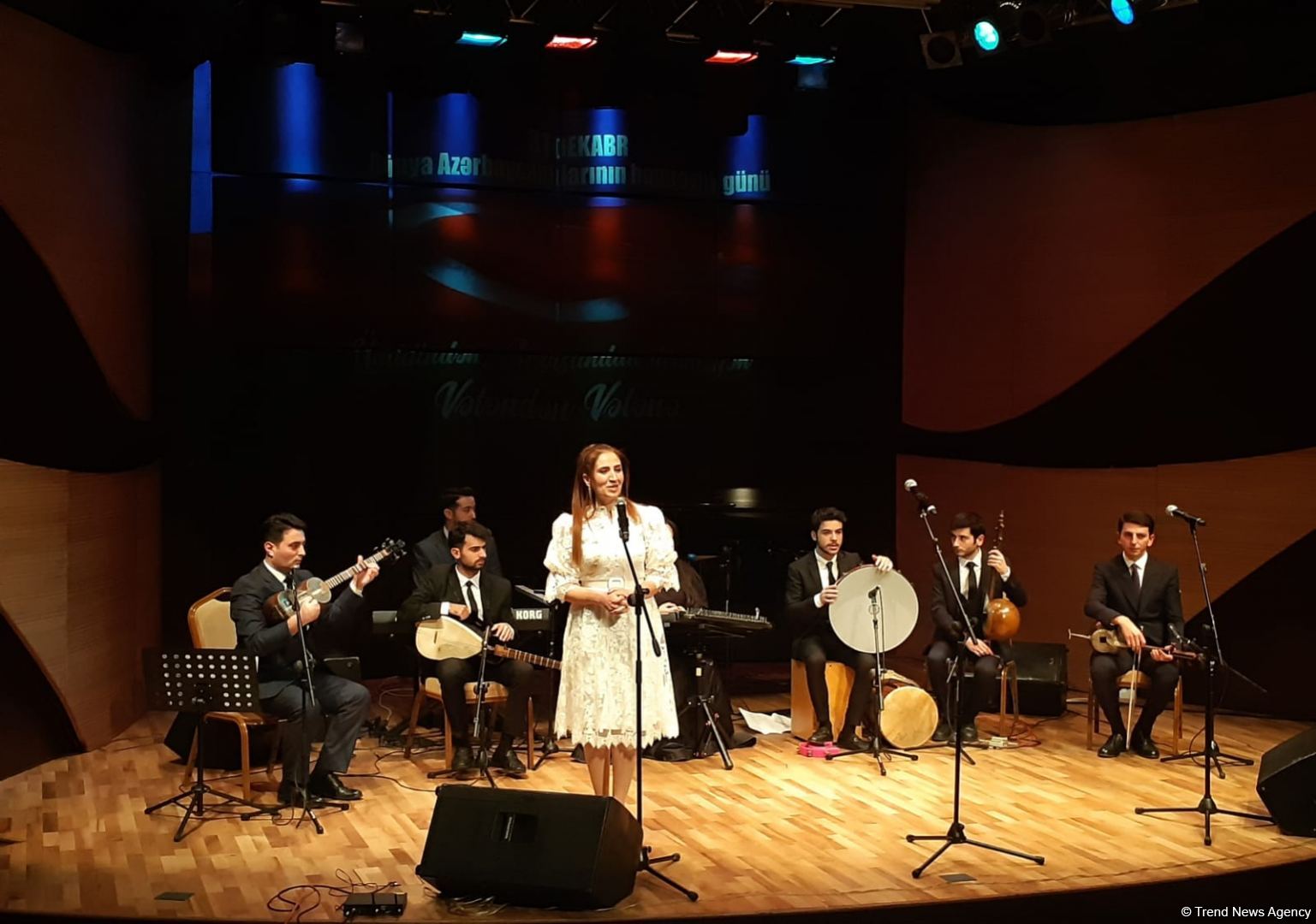 Vətəndən Vətənə… В Международном центре мугама в Баку состоялся праздничный концерт (ФОТО/ВИДЕО)