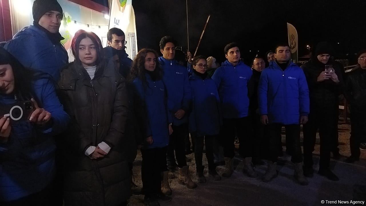 Для участников акции на Лачинской дороге организован концерт (ФОТО/ВИДЕО)