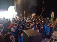 Участники акции на Лачинской дороге посмотрели обращение Президента Ильхама Алиева к азербайджанскому народу (ФОТО)