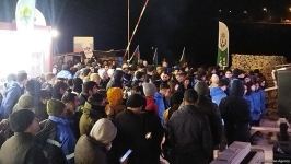 Участники акции на Лачинской дороге посмотрели обращение Президента Ильхама Алиева к азербайджанскому народу (ФОТО)