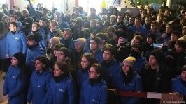 Участники акции на Лачинской дороге посмотрели обращение Президента Ильхама Алиева к азербайджанскому народу (ФОТО)