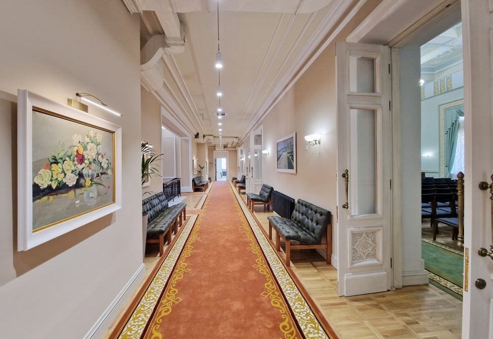 Президент Ильхам Алиев и Первая леди Мехрибан Алиева ознакомились с условиями, созданными в Детско-юношеском центре развития в Баку после капитального ремонта (ФОТО/ВИДЕО)