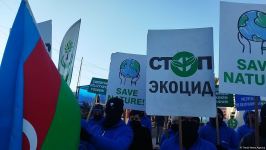 Продолжается мирная акция протеста на Лачинской дороге (ФОТО)