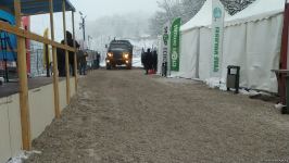 По Лачинской дороге беспрепятственно проехали еще две машины миротворцев (ФОТО/ВИДЕО)