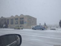 Парализовано движение на дороге Баку-Сумгайыт, около 10 цепных аварий (ФОТО)