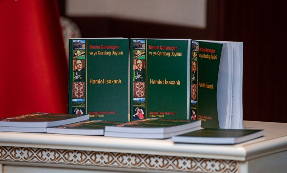 Презентована книга Гамлета Исаханлы "Mənim Qarabağım və ya Qarabağ düyünü" (ФОТО)