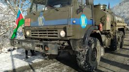 По Лачинской дороге беспрепятственно проехали еще 13 машин миротворцев (ФОТО)