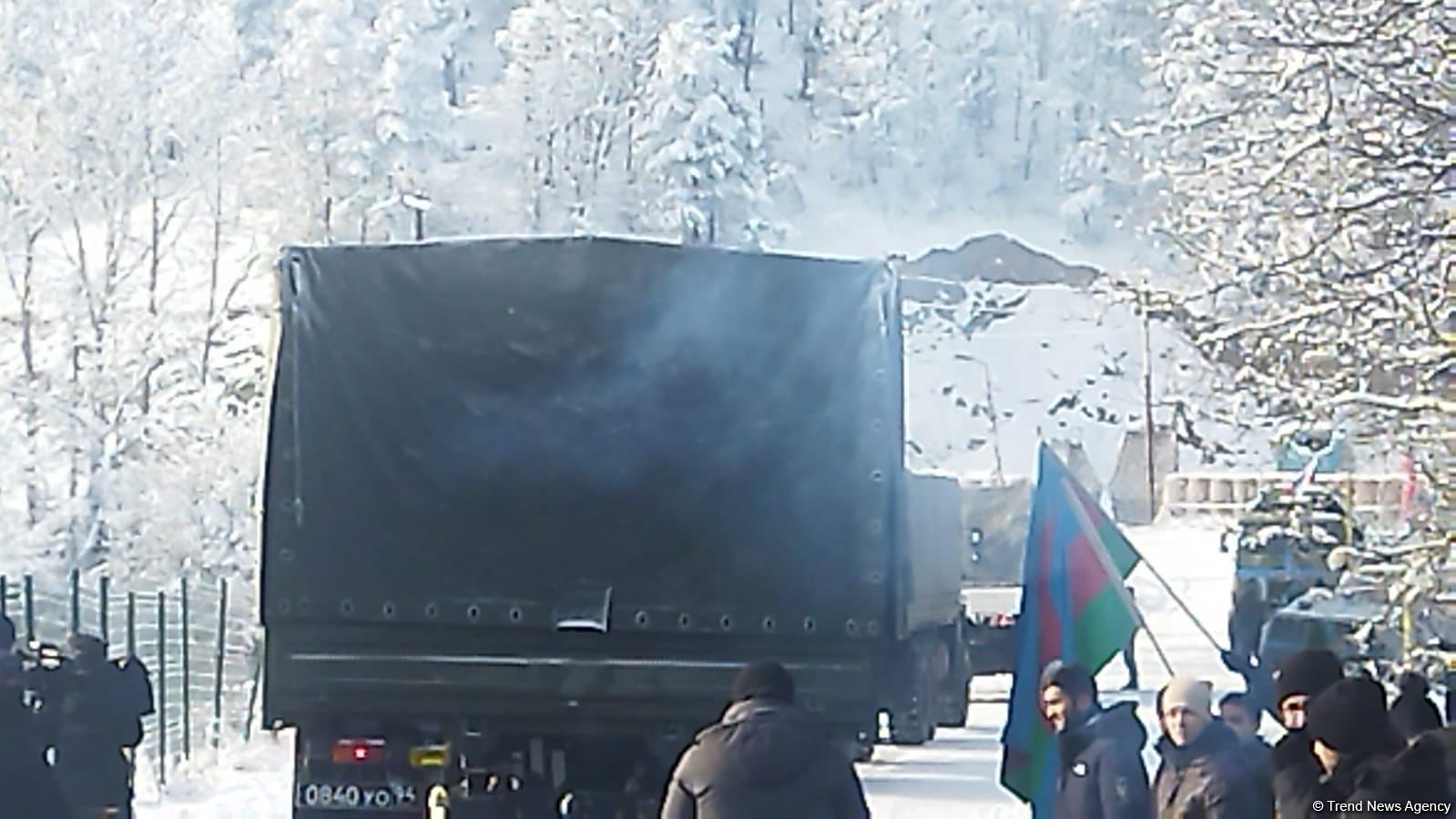 По Лачинской дороге беспрепятственно проехали еще 4 транспортных средства РМК (ФОТО)