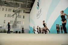 В Национальной гимнастической арене проходят учебно-тренировочные сборы спортсменок из Нахчывана и Зиря (ФОТО)