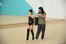 В Национальной гимнастической арене проходят учебно-тренировочные сборы спортсменок из Нахчывана и Зиря (ФОТО)