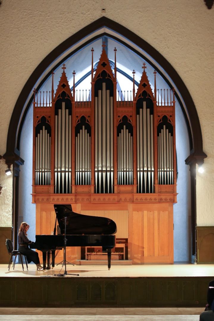 Спасая себя, спасаю мир! В Баку завершились первые гастроли всемирно известного музыканта Ренары Ахундовой (ВИДЕО, ФОТО)