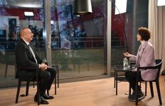 Президент Ильхам Алиев в Давосе дал интервью китайскому телеканалу CGTN (ФОТО/ВИДЕО)