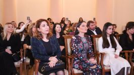 В Музейном центре состоялась презентация трогательного проекта Рилаи "Yaradan" (ВИДЕО, ФОТО)