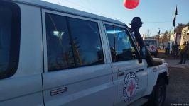 По Лачинской дороге беспрепятственно проехали пять автомашин Красного Креста (ФОТО)