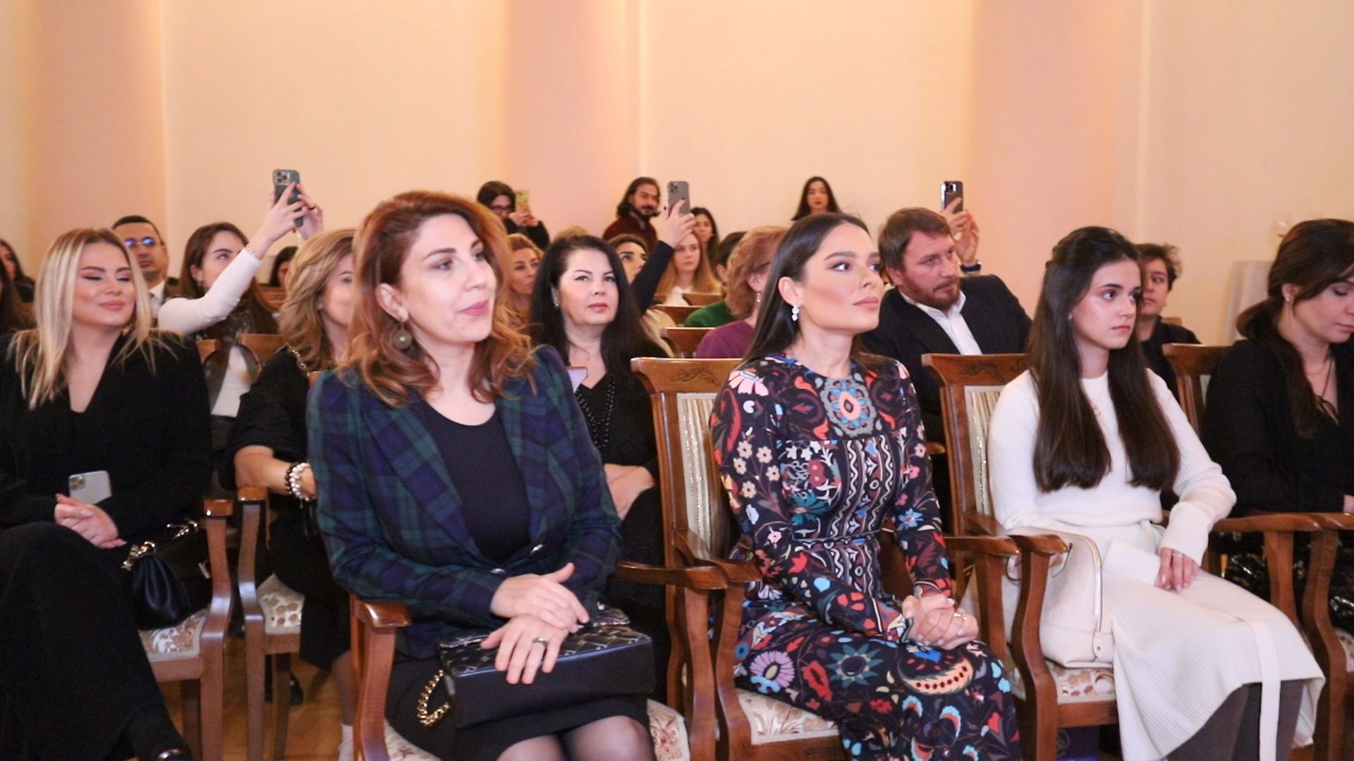 В Музейном центре состоялась презентация трогательного проекта Рилаи "Yaradan" (ВИДЕО, ФОТО)