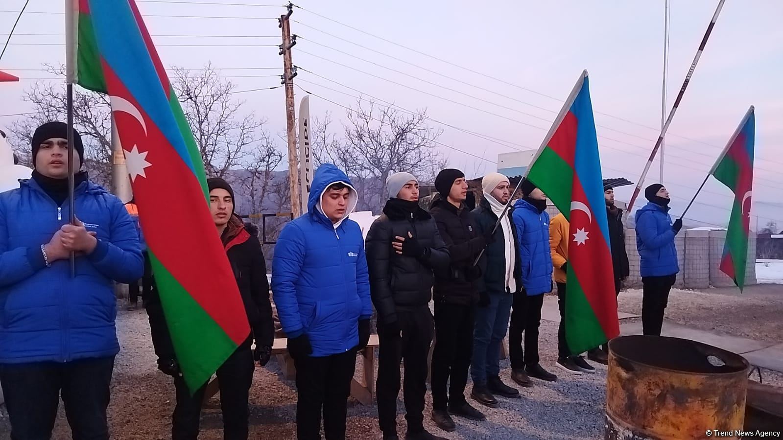 Мирная акция протеста на Лачинской дороге продолжается уже 38 дней (ФОТО)