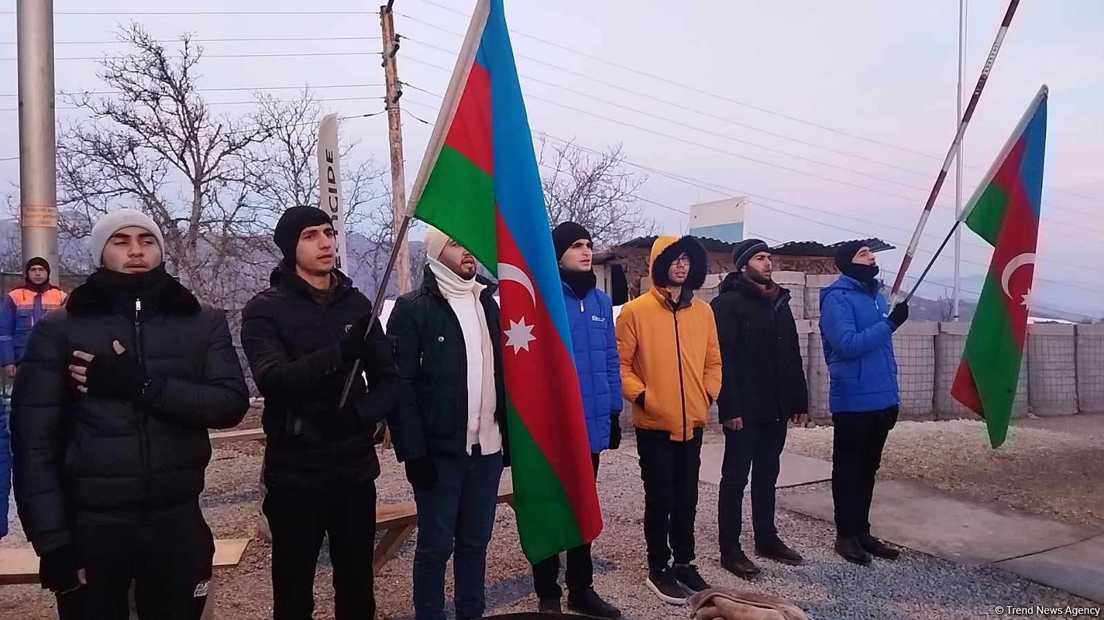 Мирная акция протеста на Лачинской дороге продолжается уже 38 дней (ФОТО)